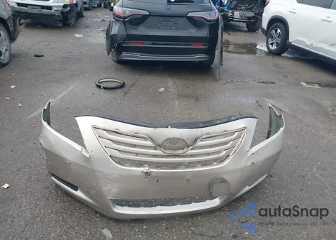 2007 Toyota Camry Le z USA, uszkodzony, nr VIN 4T1BE46K57U729054